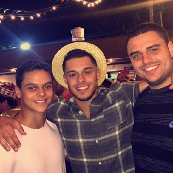 Meet your Posher, Ryan - Picture 1 of 1