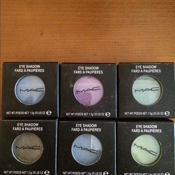 Brand New Eyeshadows - Picture 1 of 2