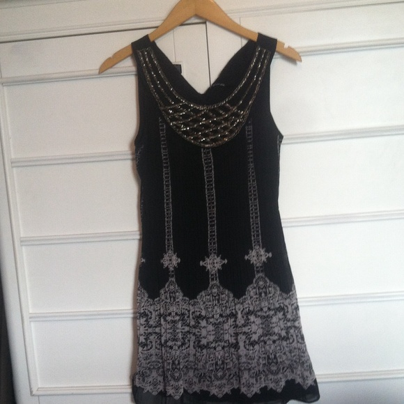 Black dress - Picture 1 of 4