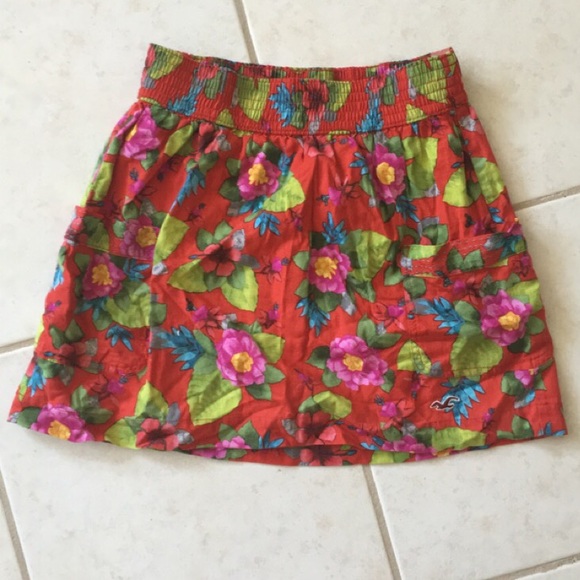 High waisted floral skirt