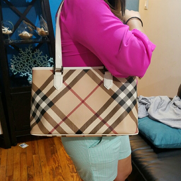 Handbag - Picture 4 of 4