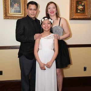 Meet your Posher, Nimia