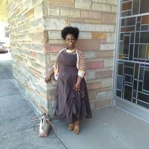 Meet your Posher, Denise