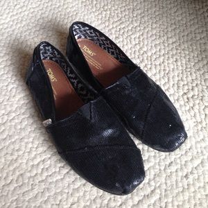 Black Toms