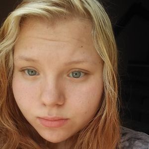 Meet your Posher, Paige