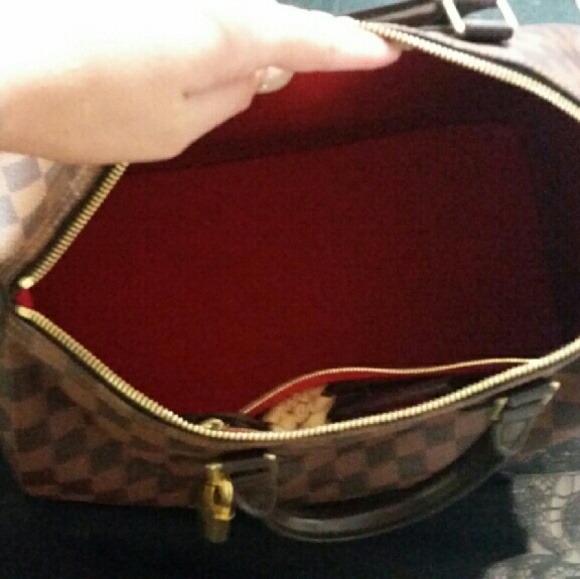 SOLD - Picture 3 of 4