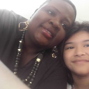 Meet your Posher, Candace