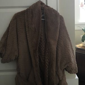 Faux fur jacket , jolt medium