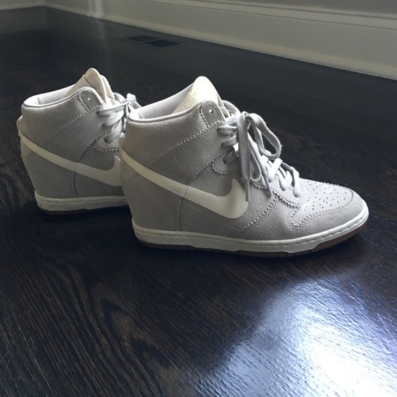 Nike Sky High in Gray suede