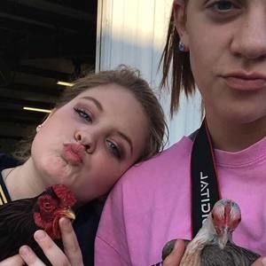 Meet your Posher, Heidi