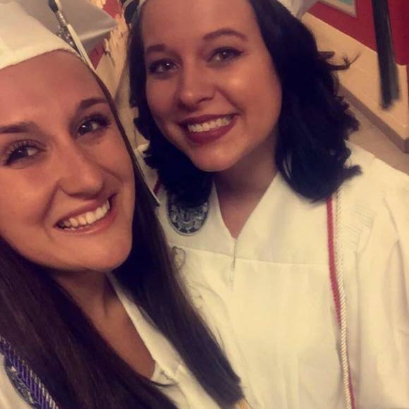 Meet your Posher, Alexandra - Picture 1 of 1