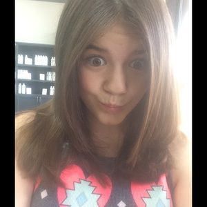 Meet your Posher, Gabriella