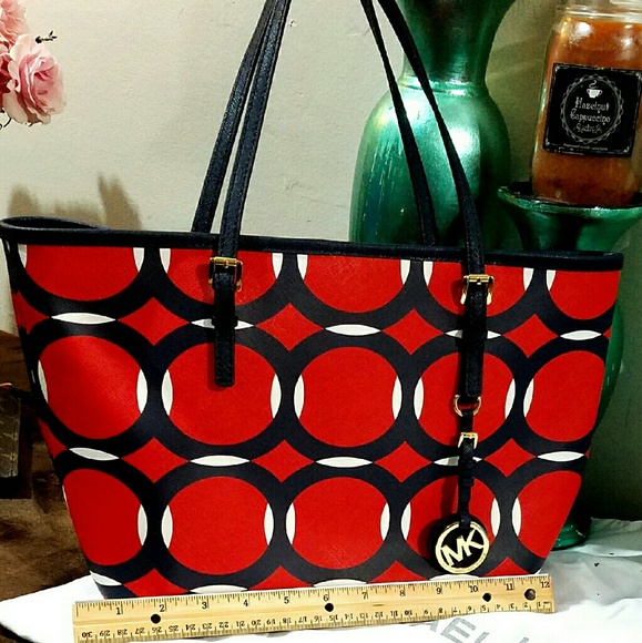 Handbag - Picture 2 of 4