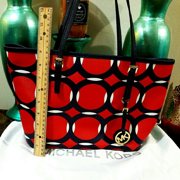 Handbag - Picture 3 of 4