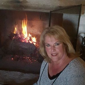 Meet your Posher, Lynda