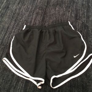Nike dri fit running shorts black medium