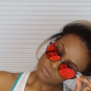 Glam Sunnies