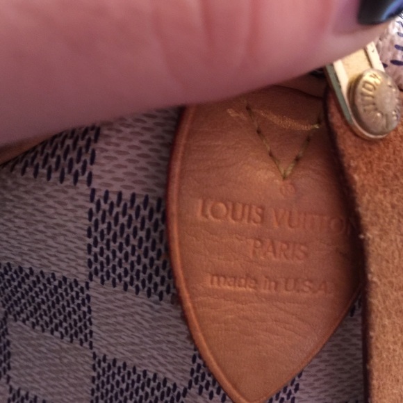 LV date code - Picture 2 of 4