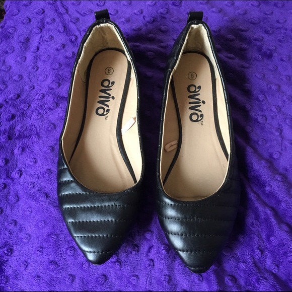 🚨SOLD🚨💎Black Flats💎 Brand New never used.