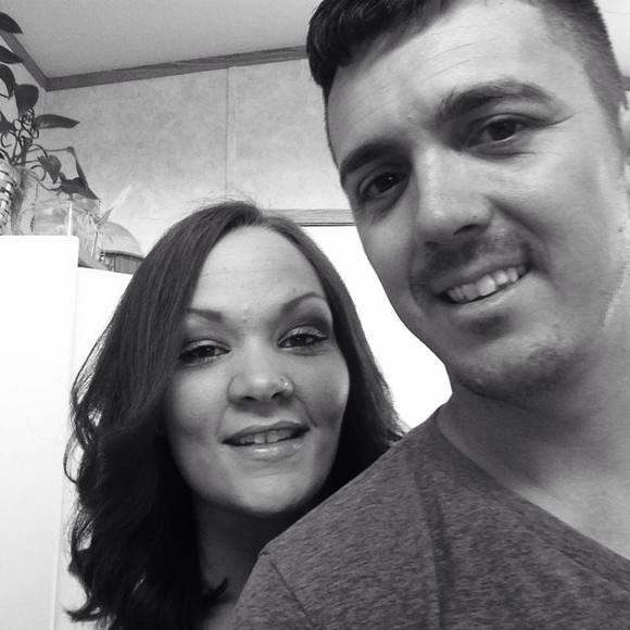 Meet your Posher, Courtney - Picture 1 of 1