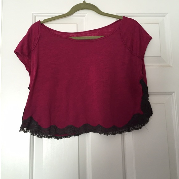 Free people, magenta, crop top with cool lace.