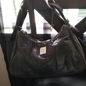 Dooney & Bourke purse