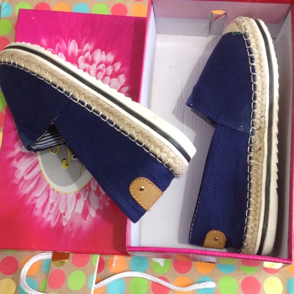 Bleu shoes