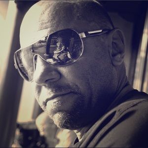 Meet your Posher, John