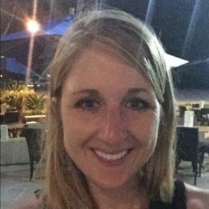 Meet your Posher, Becky