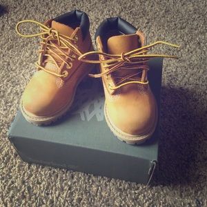 Must Go 🎉 Toddler Timberlands