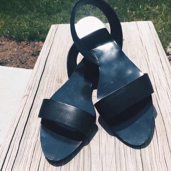 black slingback flat sandals