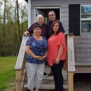 Meet your Posher, Lorraine