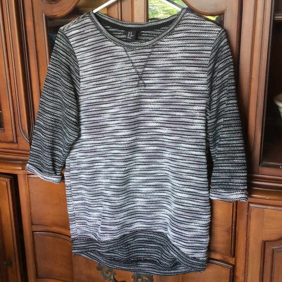 H & M. Weekend wear  stripped top