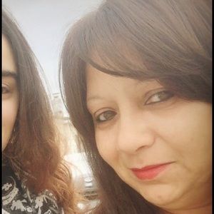 Meet your Posher, Janet