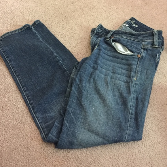 American Eagle skinny blue jeans