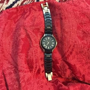 Anne Klein black/gold watch working!!