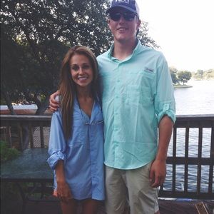 Baby blue Columbia fishing shirt