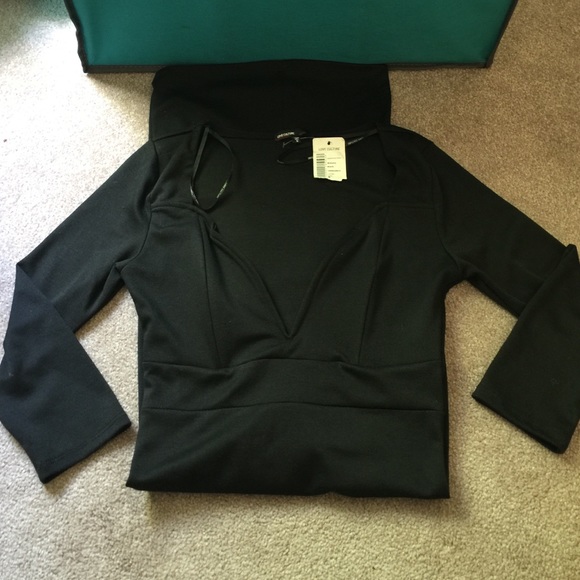 Love culture sweetheart neck black dress