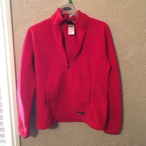 Women's red Patagonia pullover