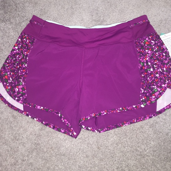 LULULEMON Real Quick Short NWT Size 8 avail. - Picture 2 of 4