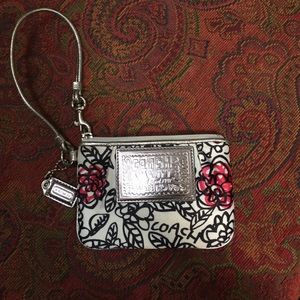 Coach Poppy Wristlet