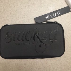 Urban Decay Smoked Eye Shadow Palette