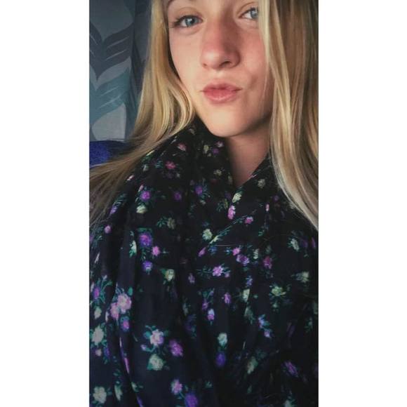 Meet your Posher, Katelynn - Picture 1 of 1