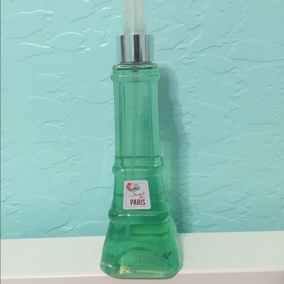 🚫🚫 SOLD 🚫🚫  Sweet On Paris Perfume - Picture 1 of 3