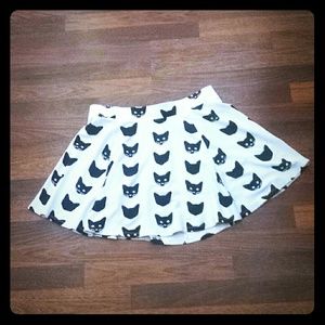 Cat lovers black and white skater skirt