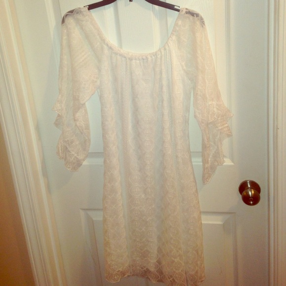 white lace dress💕💕