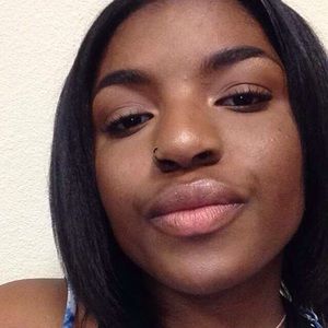 Meet your Posher, Nya