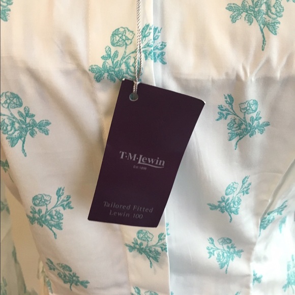 NWT T.M Lewin tailored women's shirt! - Picture 4 of 4
