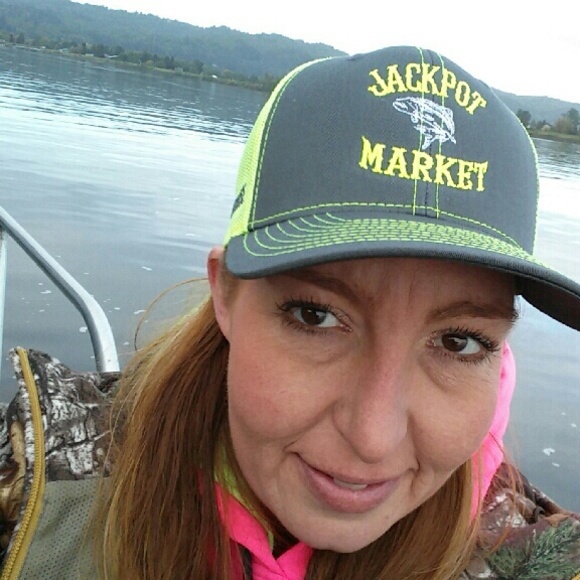 Meet your Posher, Stacy