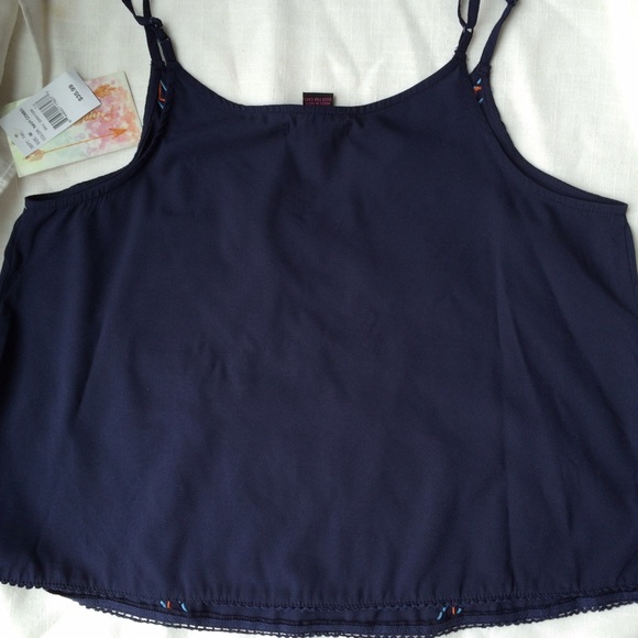 Relisted - Picture 3 of 3